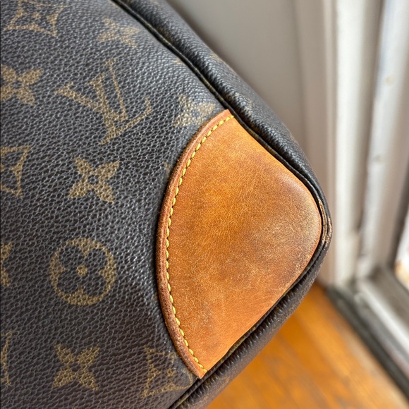 Louis Vuitton Monogram Boulogne 30 - Picture 11 of 13